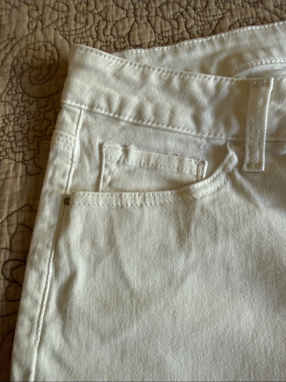 Lee White Cropped Jeans - Women - Picture 3 of 10